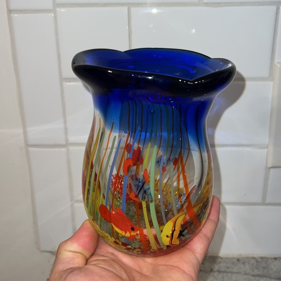 Heavy thick Art Glass Blown Tropical Fish Aquarium Vase Murano Style - Picture 7 of 16